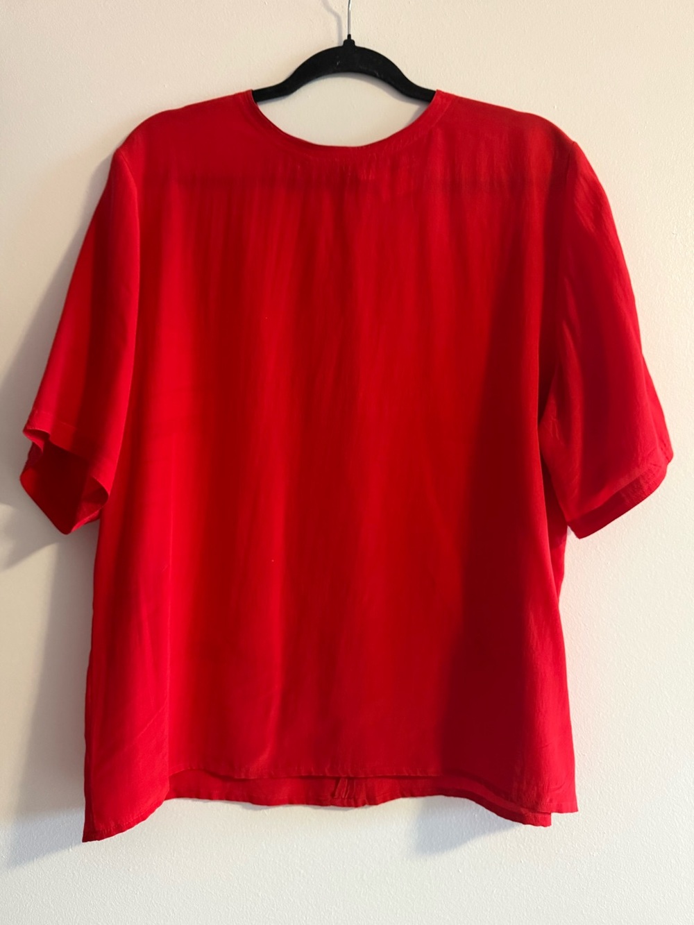 Vintage Braemar 100% Silk Women’s Red Short-Sleeve Blouse